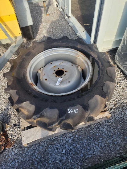 GOODYEAR 14.9-R28 AG TIRE W/ 8 LUG RIM