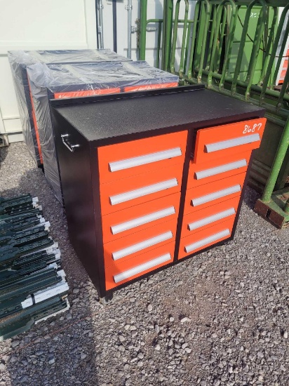 UNUSED DIGGIT TOOL CABINET W/ 10 DRAWERS ON WHEELS ORANGE & BLACK