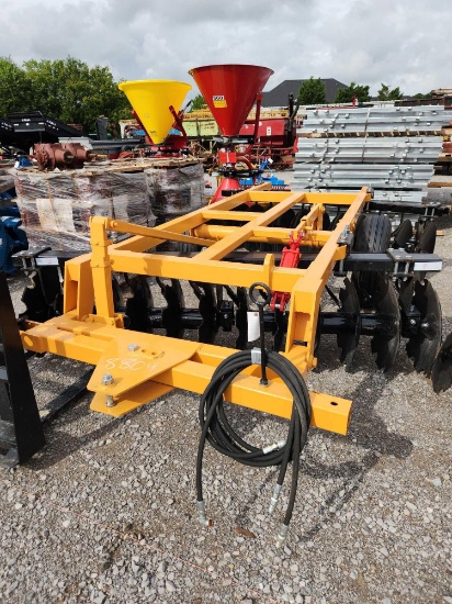 UNUSED AMERICA INDUSTRIAS MODEL R2424 8'6" CUT OFFSET DISC W/ CYLINDER & HOSE