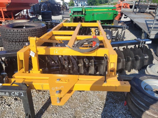 UNUSED AMERICA INDUSTRIAS MODEL R2432 12' OFFSET WHEEL DSIC W/ CYLINDER & HOSE