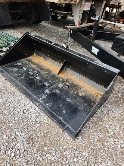 UNUSED AMERICA INDUSTRIAS MODEL 78L SKID STEER 78" LOW PROFILE BUCKET W/ CUTTING EDGE