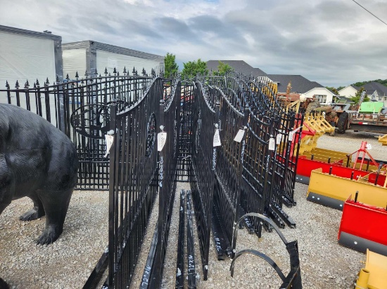 78"LX16'W POWDER COATED ENTRY GATE W/ HORSE CUT OUT W/ POST