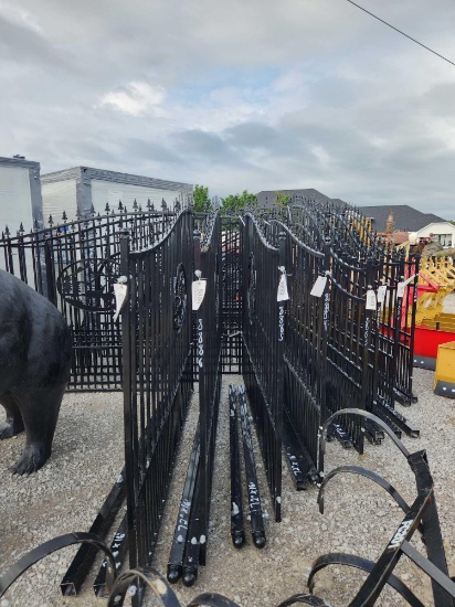 78"LX16'W POWDER COATED ENTRY GATE W/ ELK CUT OUT W/ POST