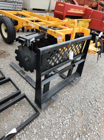 UNUSED MID STATE SKID STEER 48" 4KLBS PALLET FORKS