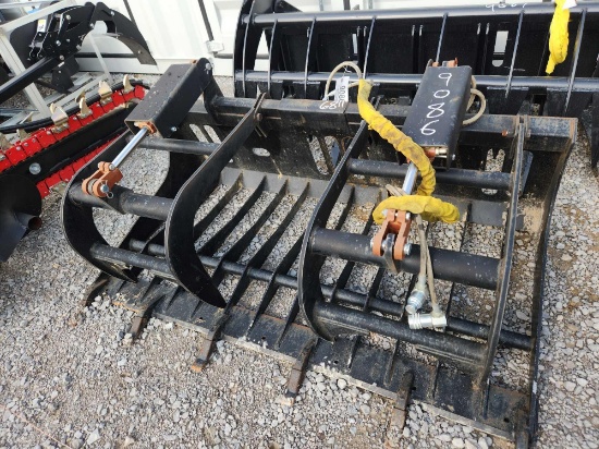 UNUSED MID STATE SKID STEER 68" DOUBLE CYLINDER GRAPPLE W/ ROCK BUCKET & TOOTHBAR