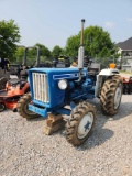 FORD MODEL 1710-4 NON ROPS TRACTOR, RUNS & DRIVES FRONT HUB IS BROKEN, 12X4 TRANSMISSION