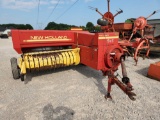 NEW HOLLAND MODEL 311 HAY LINER SQUARE BALER W/ BALE CHUTE SN#715159