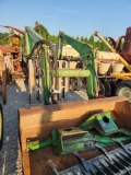 JOHN DEERE MODEL 148 OADER W/ 6' BUCKET & MOUNTING KIT SN#E0148002194W FITS JD 4040 CAB OR ROPS