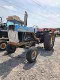 LONG MODEL 900-2 NON ROPS TRACTOR, 4 CYLINDER DIESEL ENGINE,