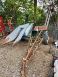 NEW IDEA 323 ONE ROW CORN PICKER (BENT UNLOADING CHUTE) SN#241651
