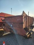 NEW HOLLAND MODEL 6 SILAGE BOX W/ WAGON GEAR