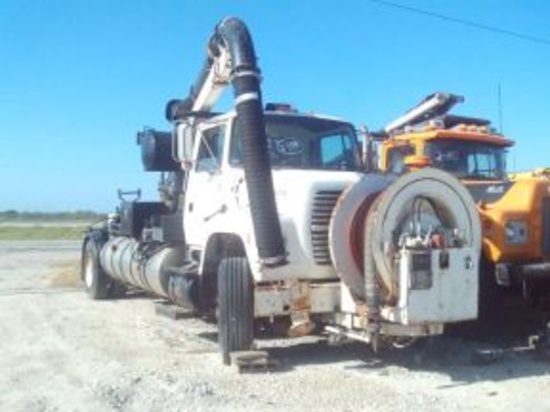 1996 FORD L8000 VACTOR, SEWER CLEANOUT TRUCK, VIN#1362, W/TITLE