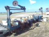 KINZE 2100 PLANTER W/ROW MARKERS