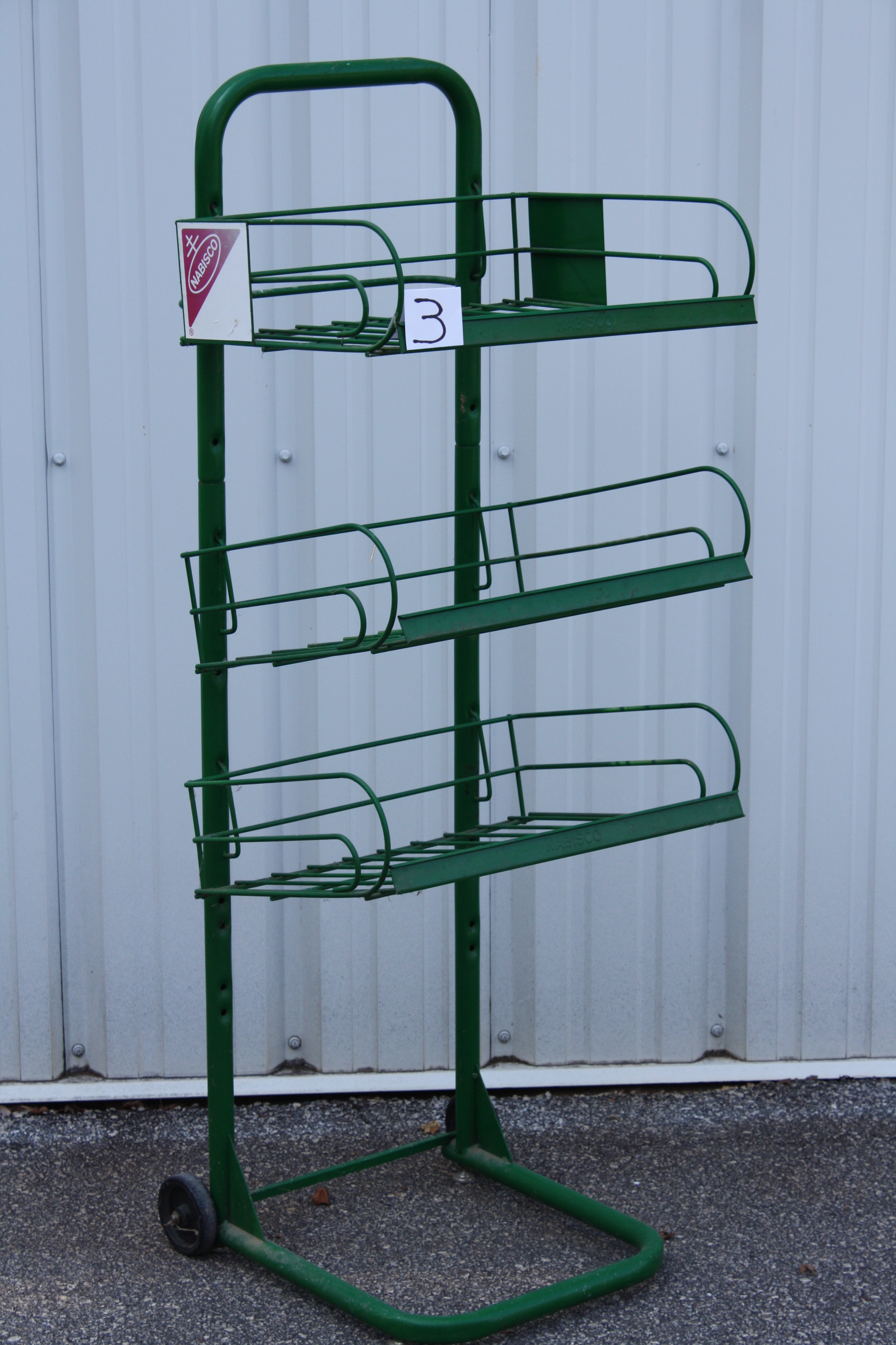 Vintage 80s Industrial Display Rack 引取限定 Vintage Nabisco Metal Display Rack On Wheels | Proxibid