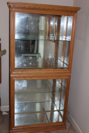 Nice Solid Oak Mirrored Curio