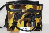 Michael Kors Haircalf Leather Handbag With Card