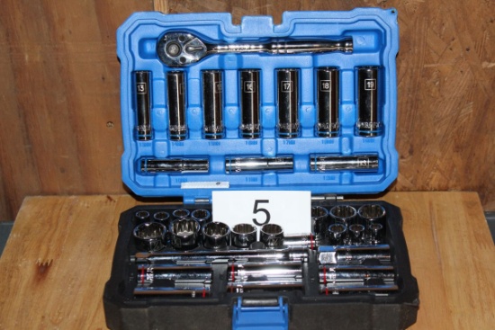 Kobalt 3/8 Drive Socket Set With Case