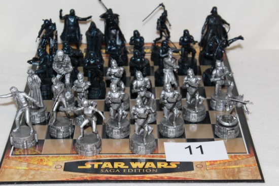 2004 Star Wars "Saga Edition" Chess Set