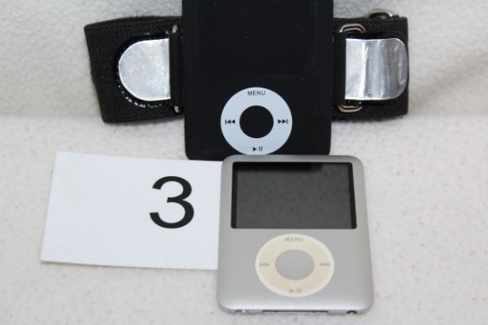 4GB IPOD Nano With Protective Armband