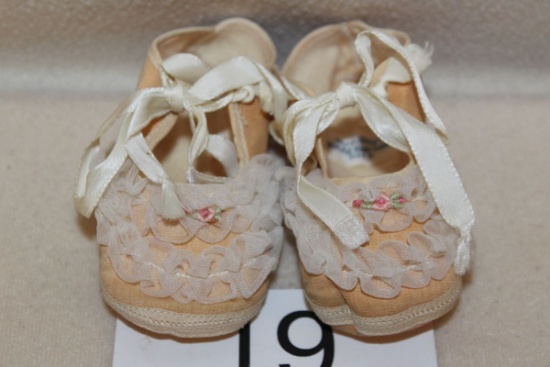 1960's Mrs. Days's "Ideal" Fabric Baby Shoes