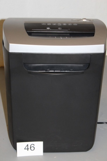 OMNI-Tech Electric 15 Sheet Paper Shredder