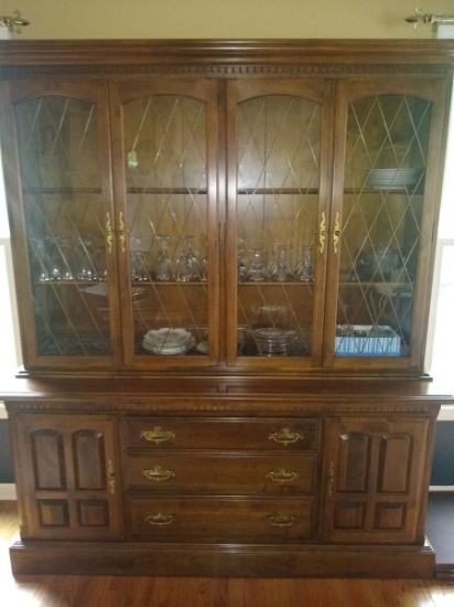 Ethan Allen Lighted China Cabinet