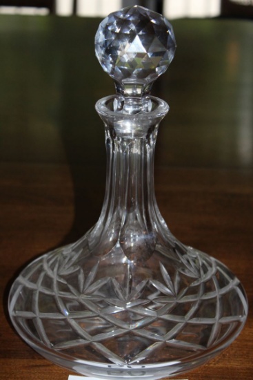 Nice ATLANTIS Crystal Bulbous Bottom Decanter Made In Portugal