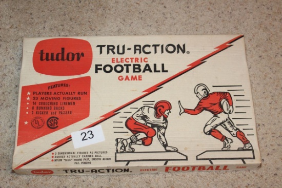 Vintage TUDOR Tru-Action Electric Football Game