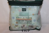 Anti-Stress Microwavable Lavender & Chamomile Comfort Pillow