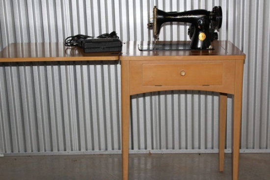 Early Singer Sewing Machine #BA3-8 W/Light, Wood Cabinet, Button Hole Maker, Pedal & Power Cord