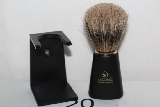 Victoria "Super-Daxer" Shaving Brush W/Stand & Original Box