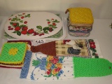 Pot Holders & Placemats