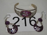 Made in Mexico Matching Mother Of Pearl Floral Bracelet & Earrings