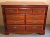 Broyhill 3 Drawer Chest W/Carved Center