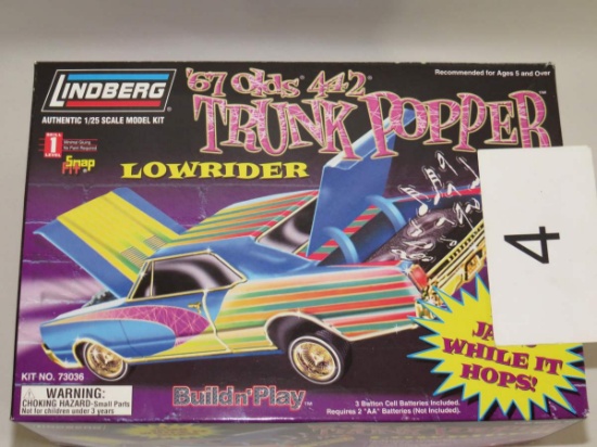 Lindberg 1967 Olds 442 "Lowrider" Trunk Popper Model Kit