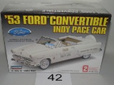 1999 Lindberg 1953 Ford Convertible Indy Pace Car Model Kit