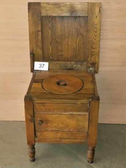 Antique Solid Oak Commode W/Hinged Top, Lid & Porcelain Chamber Pot