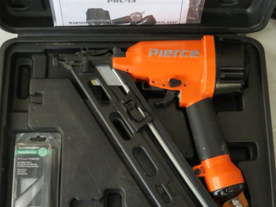 PIERCE 15GA Air Finish Nailer W/Hard Case, Manual & Nails