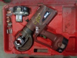 BURNDY PAT750-XT, 18-Volt 12 Ton Hydraulic Hand Crimper