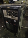 LINCOLN Idealarc TM-400/400 Welder