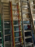 (2) 8' Fiberglass Ladders