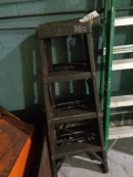 (2) 4' Fiberglass Step Ladders