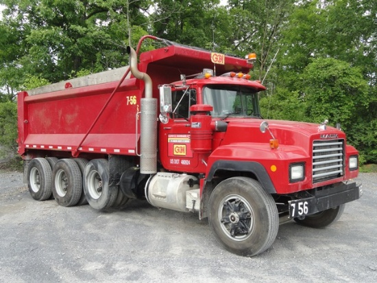 1995 MACK Model R688S Tri-Axle Dump Truck, VIN# 1M2P267C6SM025567, powered