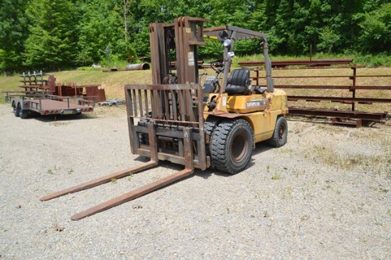 1996 CATERPILLAR Model DPL40, 9,000# Pneumatic Tired Forklift, s/n 3CM10431