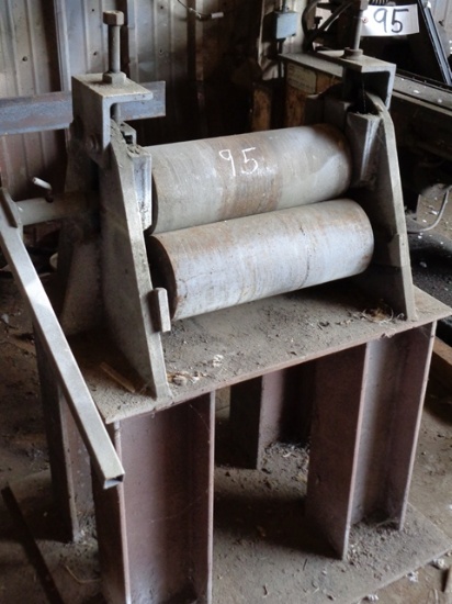 Manual Pyramid Roller (OAKDALE)