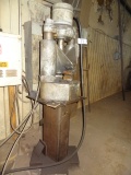 WHITNEY 611-020, 37 Ton Notcher, s/n 611-020-27023, 25HP/3-phase hydraulic