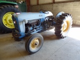 FORD Utility Tractor, powered by 4 cylinder gas engine and direct drive, eq