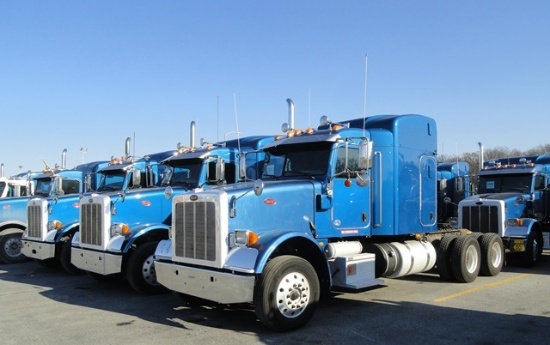 Recently Off Lease Truck Tractors