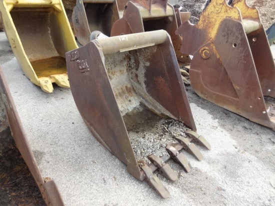 WAIN ROY 30" Digging Bucket
