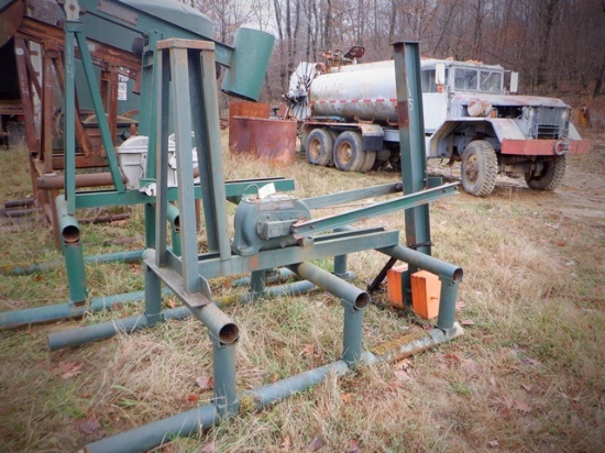 Oil Pump Jacks and Pump Jack Parts